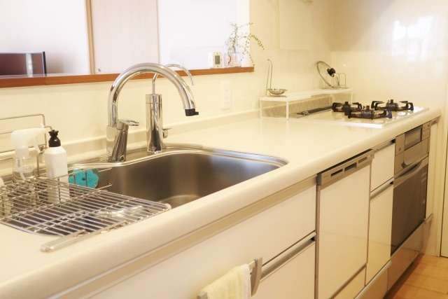 ディスポーザーとは一体何？費用やメリットと注意点を解説！